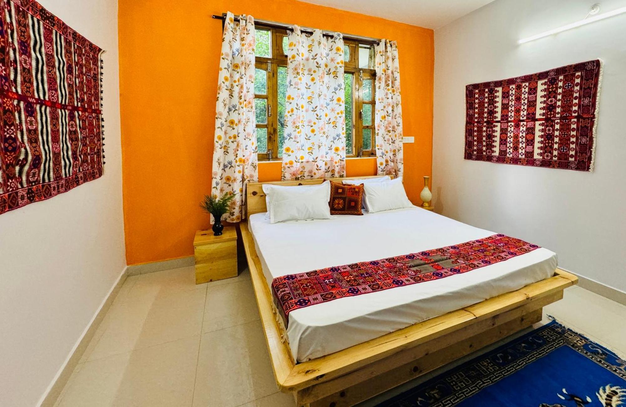 Pine View Retreat Homestay Kalpa Zewnętrze zdjęcie