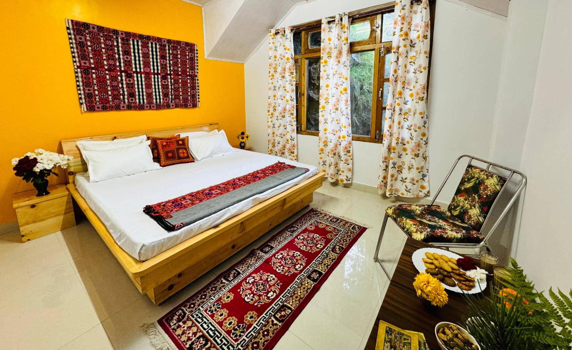 Pine View Retreat Homestay Kalpa Zewnętrze zdjęcie