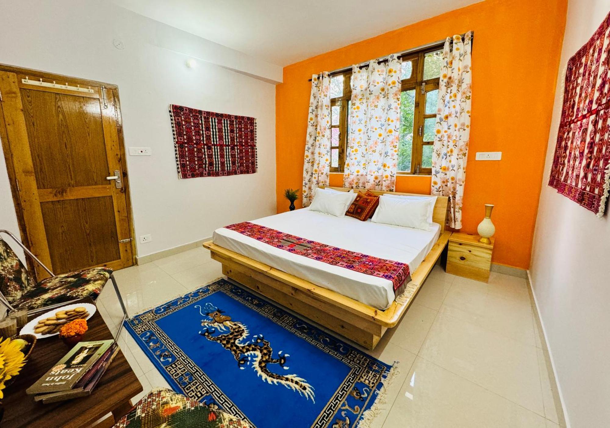 Pine View Retreat Homestay Kalpa Zewnętrze zdjęcie